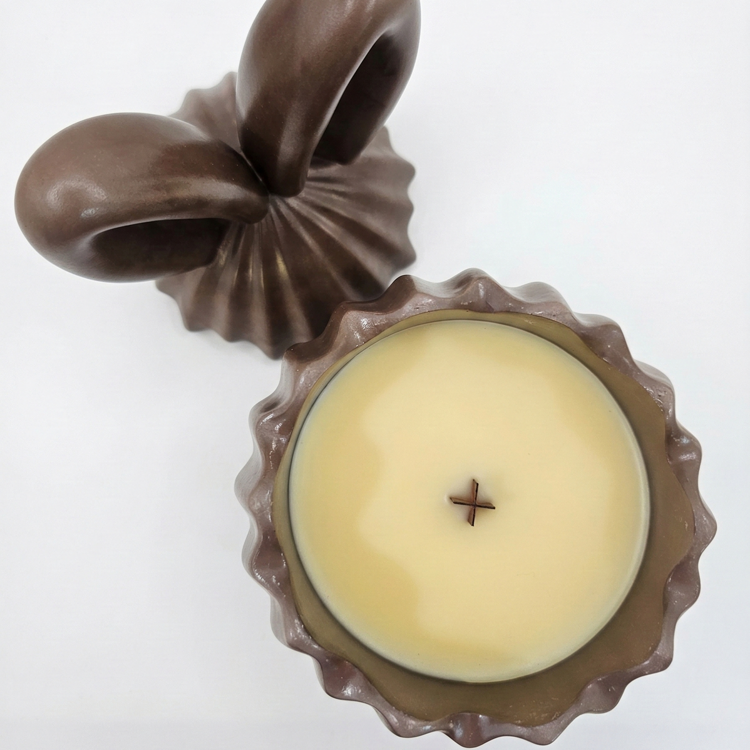 Žvakė Choco Zuikis - Ruda / Vyšnia, Migdolas